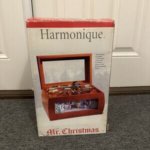 Mr. Christmas Musical Box Dancers 10 Songs w/ Original Box Silver Bells and more